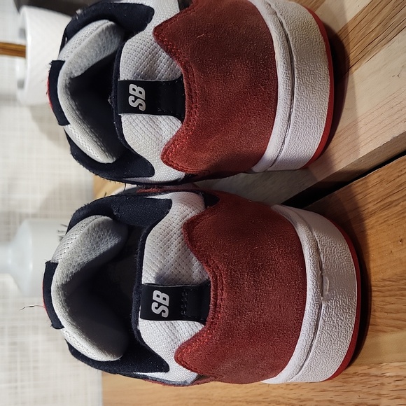 Nike Allyoop SB, White University Red, Running shoes - Picture 4 of 6